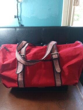 Tommy Hilfiger Vintage Red Canvas Carry On Bag with Patterned Straps